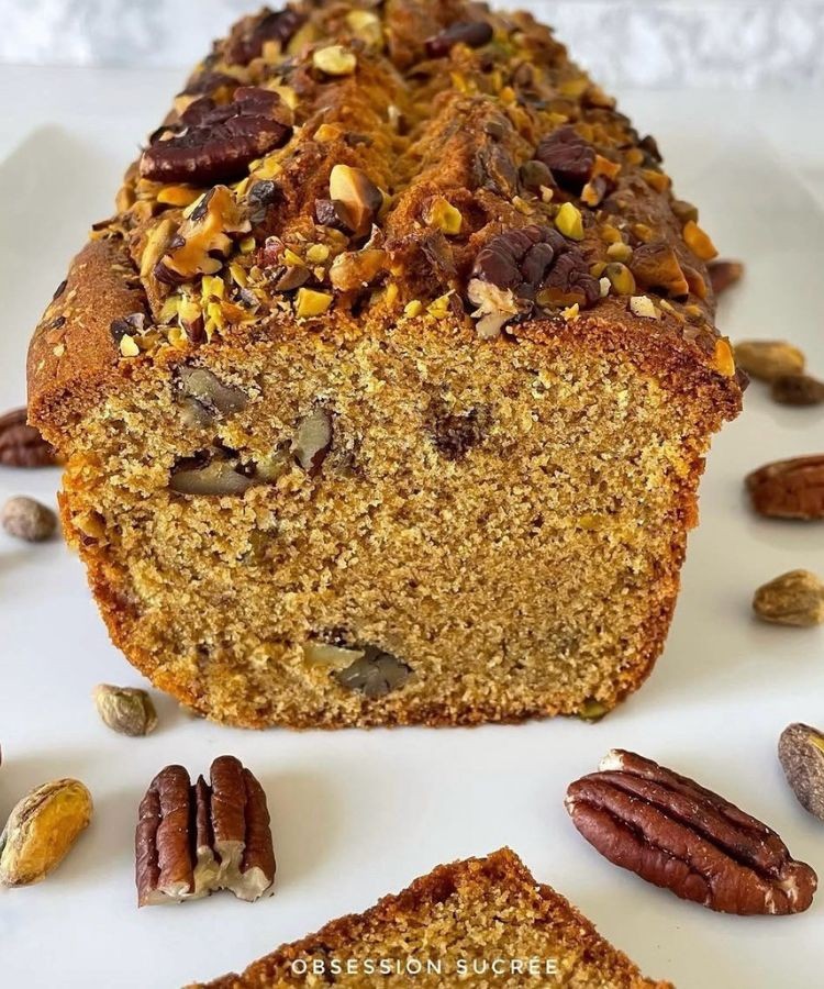 Pistachio & Pecan Loaf Cake