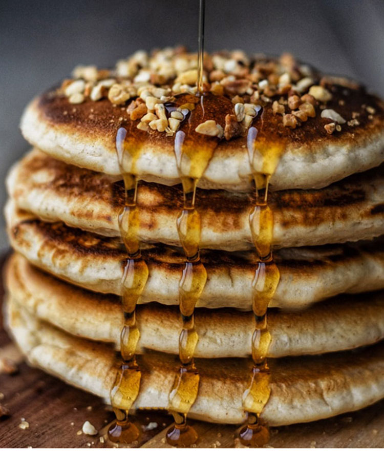 Pancakes à la purée crue amande crunchy by Beautyfood cooking