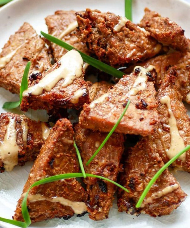 Tempeh à la purée cacahuète toastée by Happy and veggy