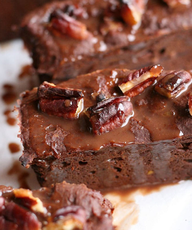 Brownie aux 4 fruits secs by Plante Ton Assiette