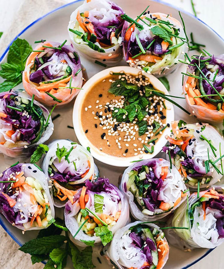 Rouleaux de printemps et sa sauce cacahuète