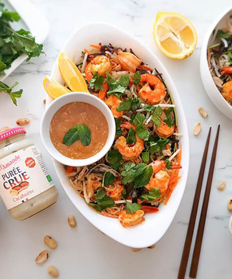 salade de vermicelle à la purée crue cacahuète by Vie sans gluten