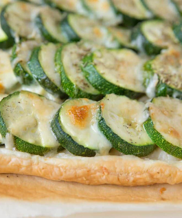 Tarte aux courgettes et purée 7 fruits & graines